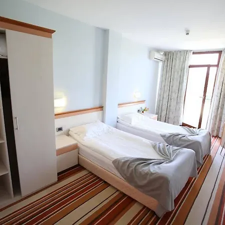 Koral - Free Parking Szálloda 4*