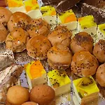 Koral فندق