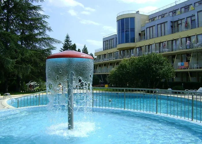 Koral Szent Konstantin és Elena