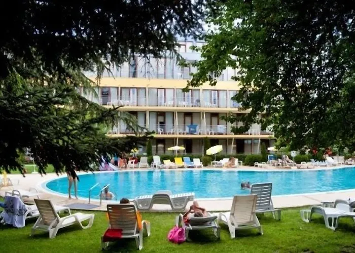 Koral Hotel 4*